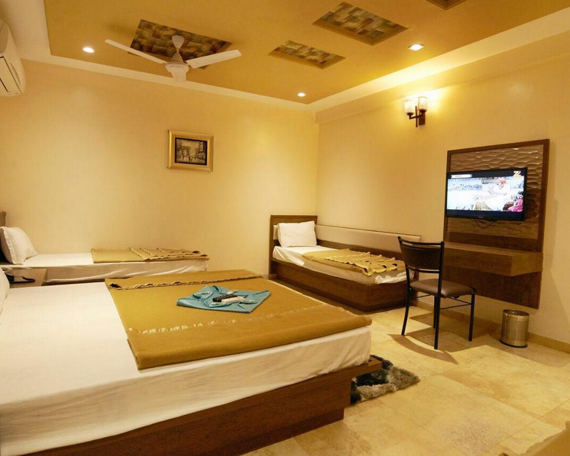 Hotel Sai Suraj Park Shirdi Eksteriør bilde