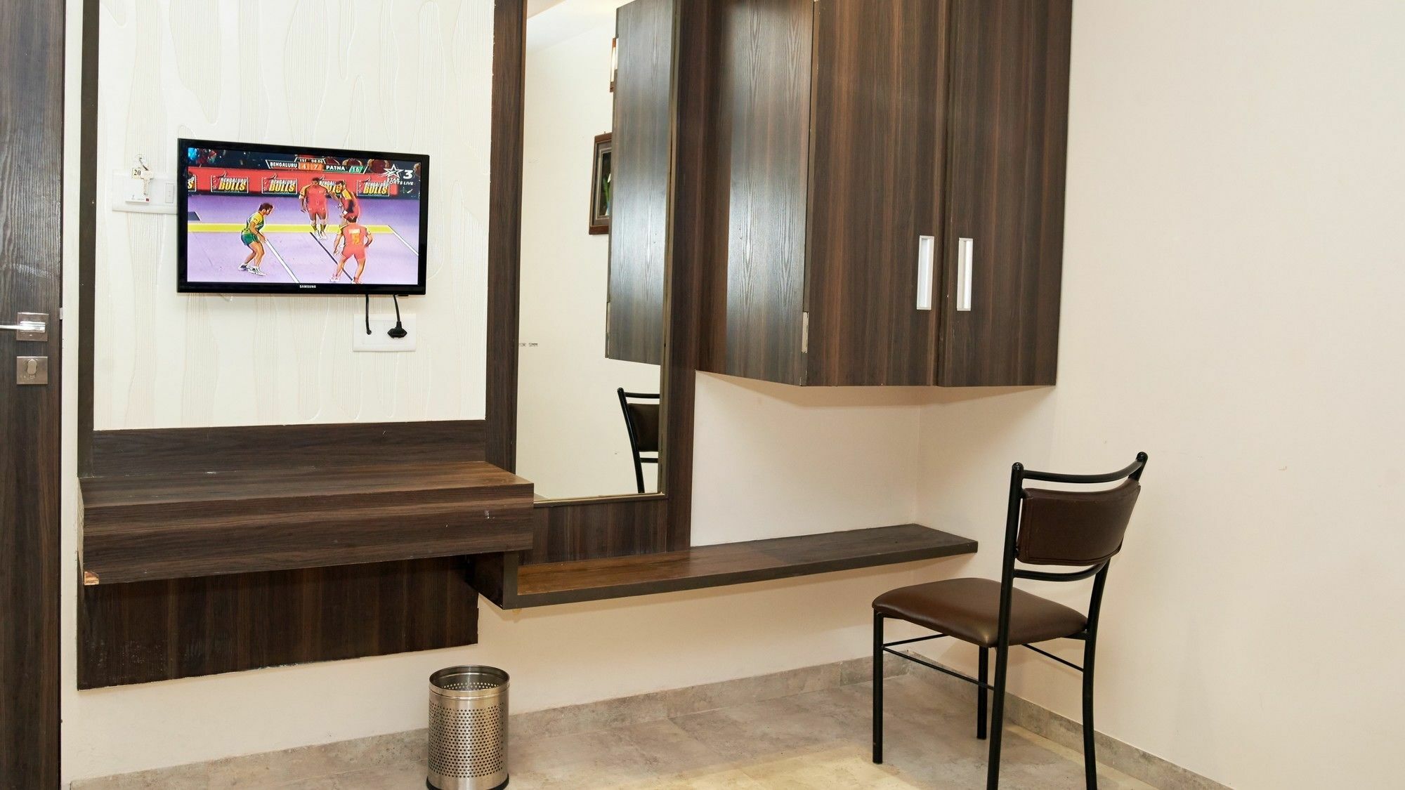 Hotel Sai Suraj Park Shirdi Eksteriør bilde