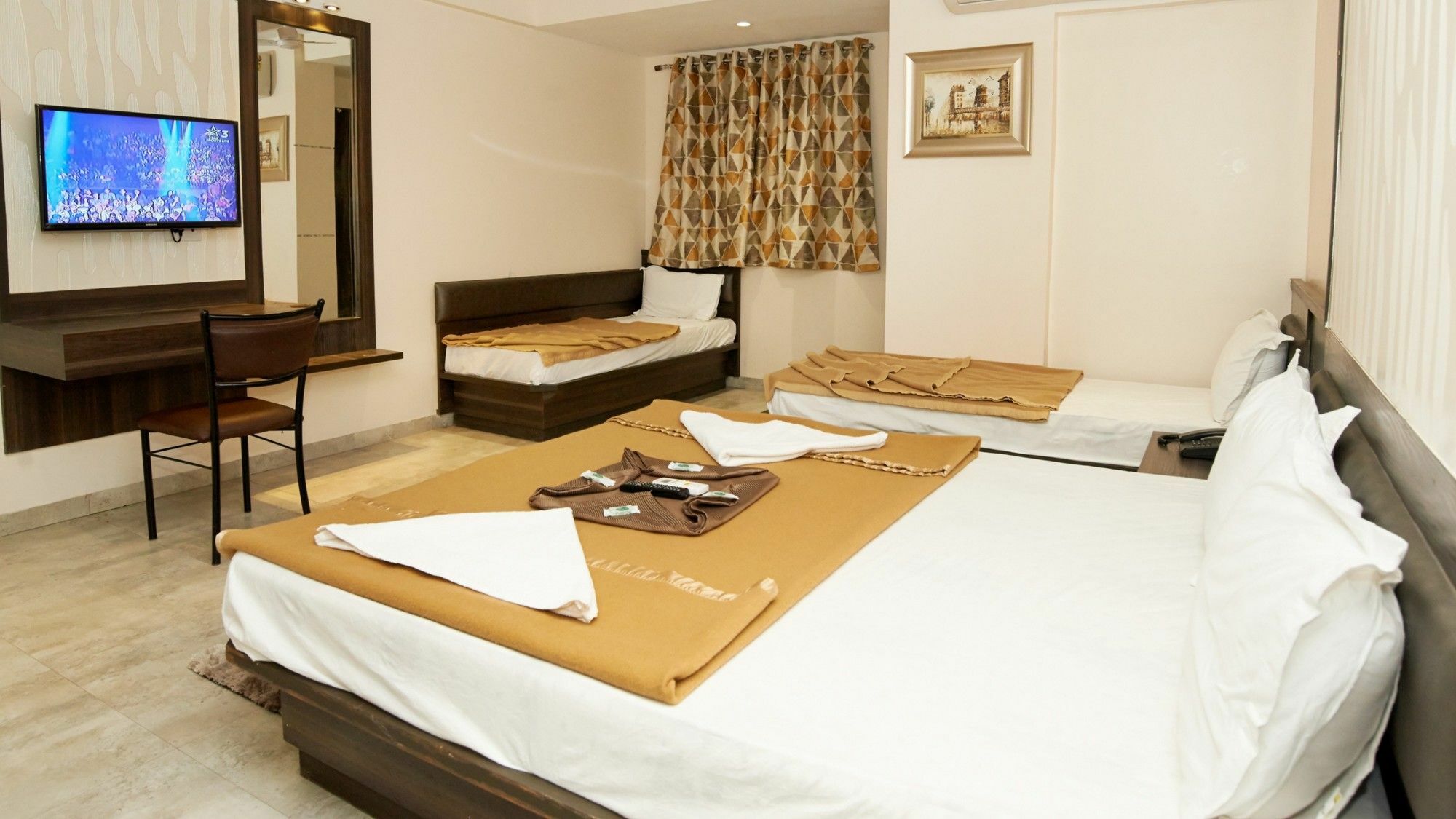 Hotel Sai Suraj Park Shirdi Eksteriør bilde