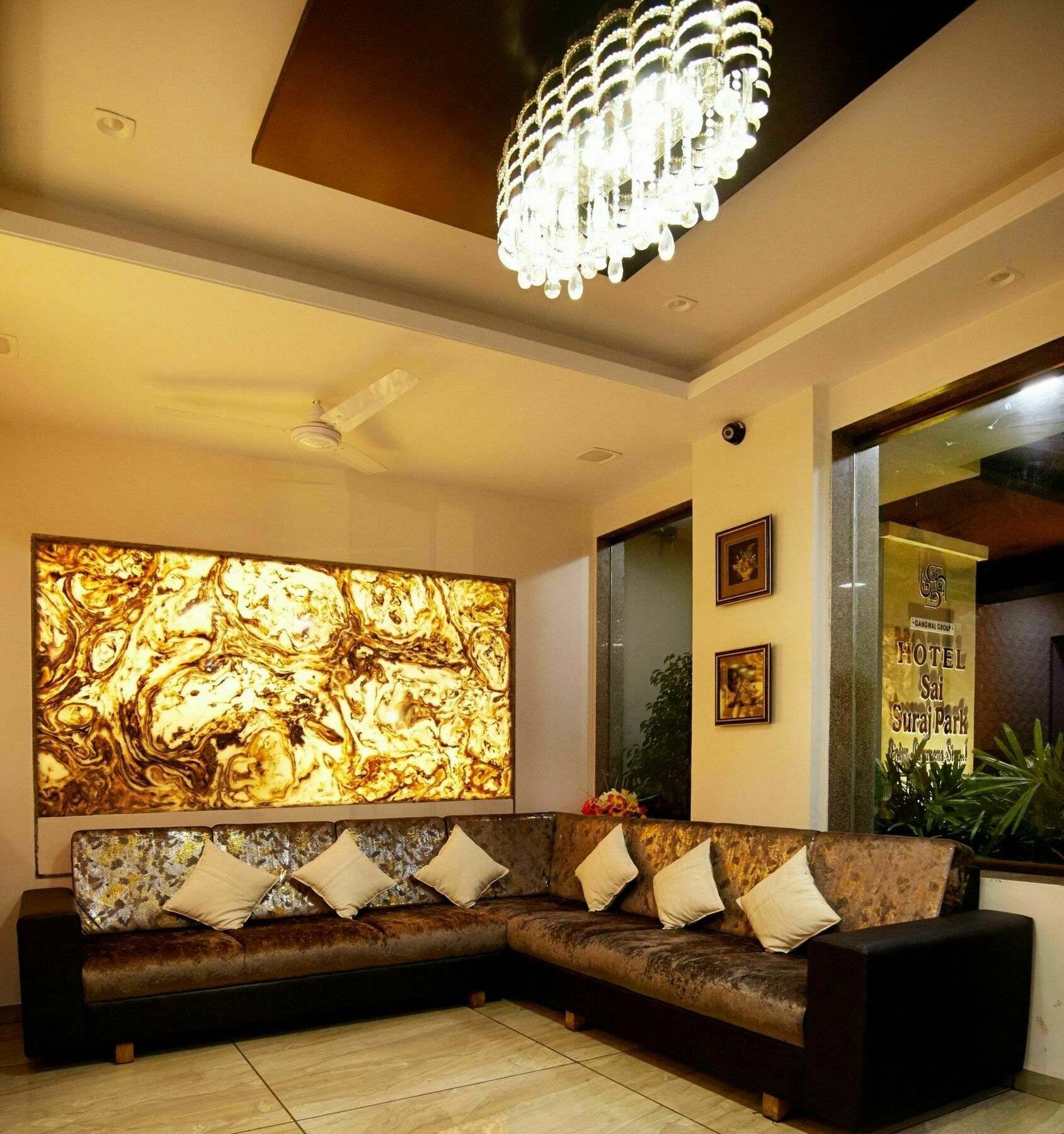Hotel Sai Suraj Park Shirdi Eksteriør bilde
